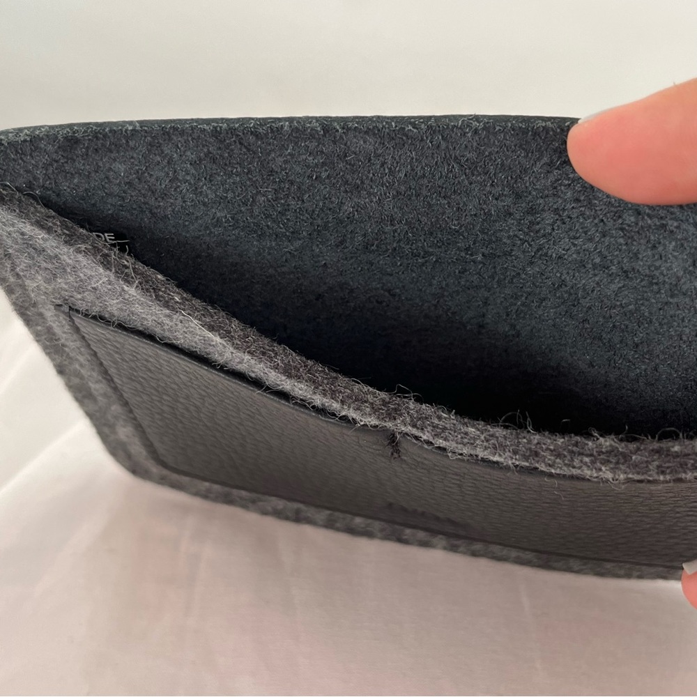 Black grey leather Kiko wallet passport wallet holder - Picture 4 of 4